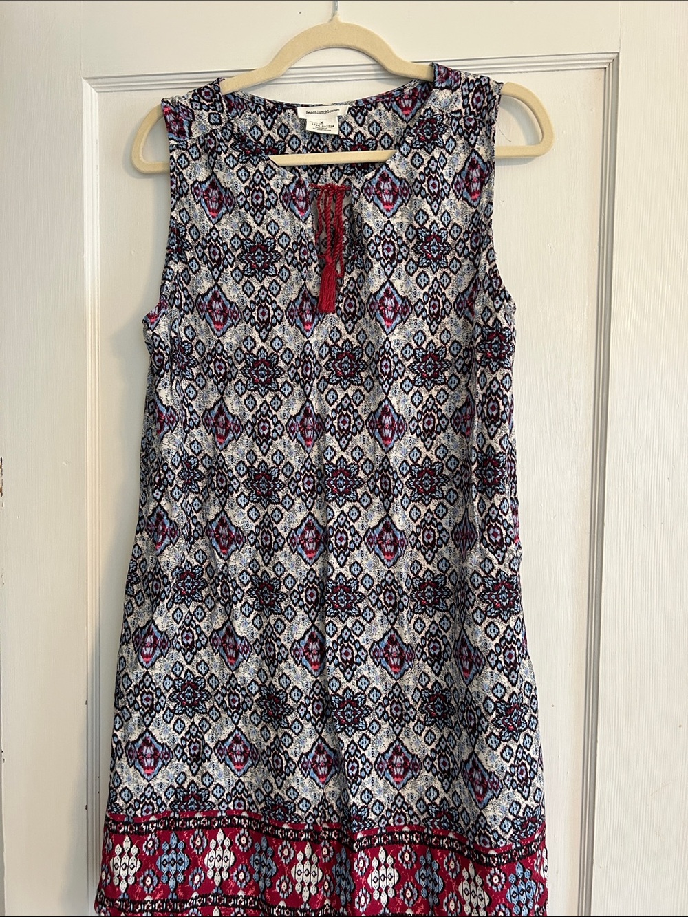Beach lunch lounge dress.  Size medium.